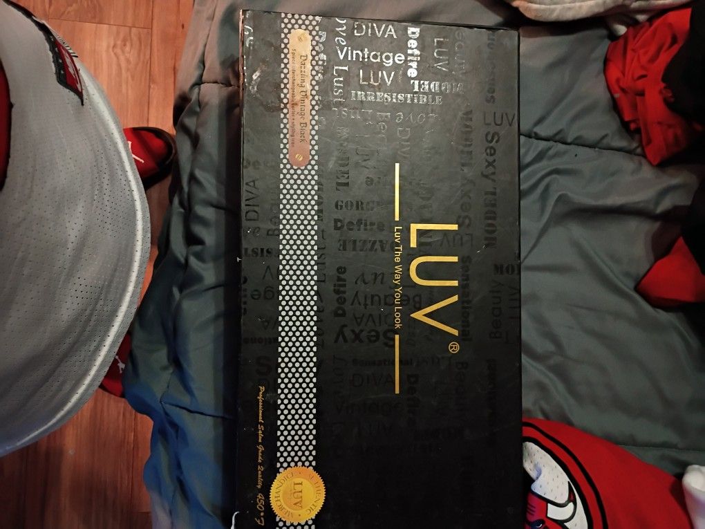 Luv Hair Accessory Set. 40$