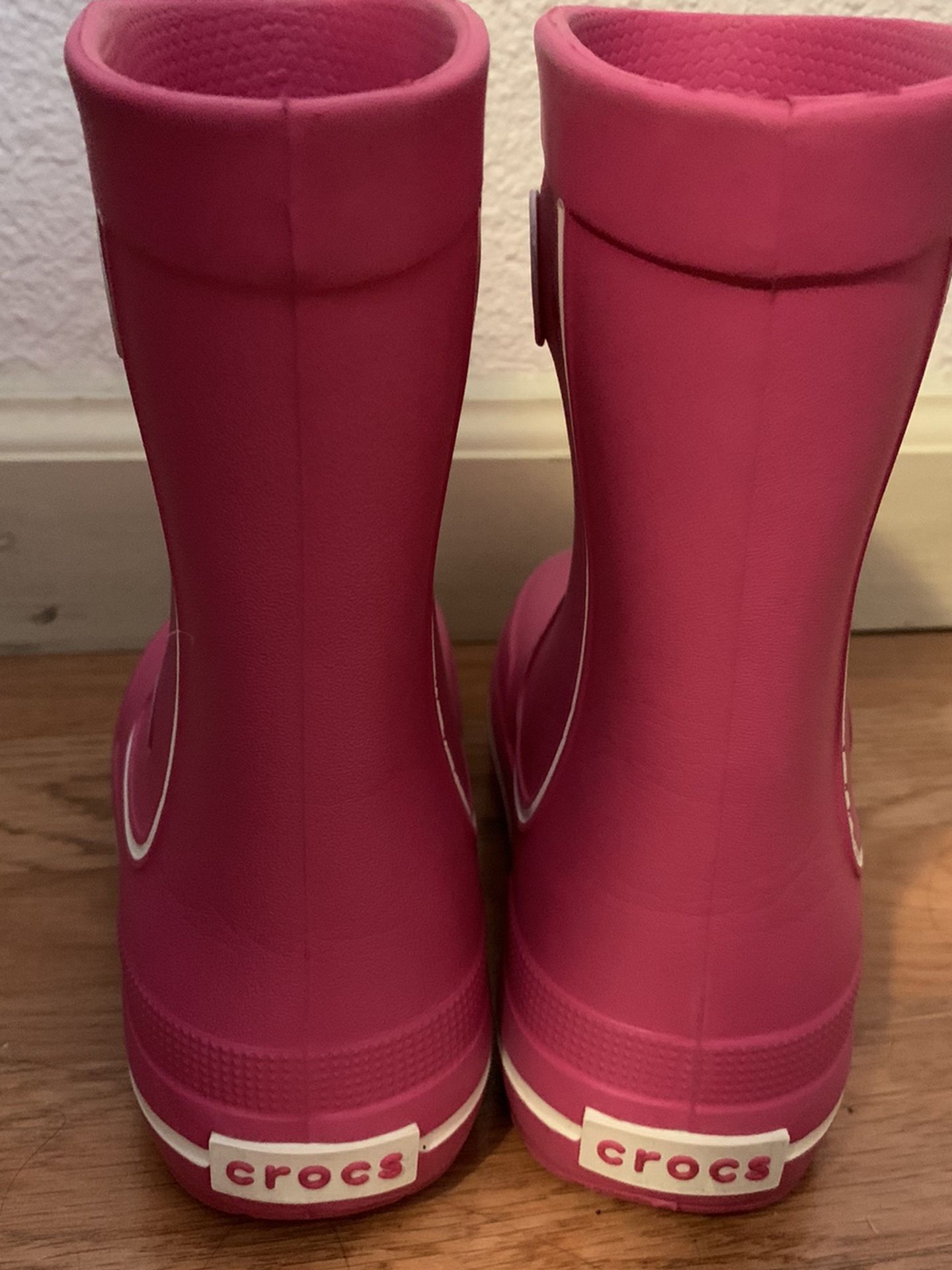 Girls Crocks Rain Boots Pink Size 12/13