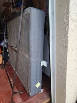 Queen boxspring and frame