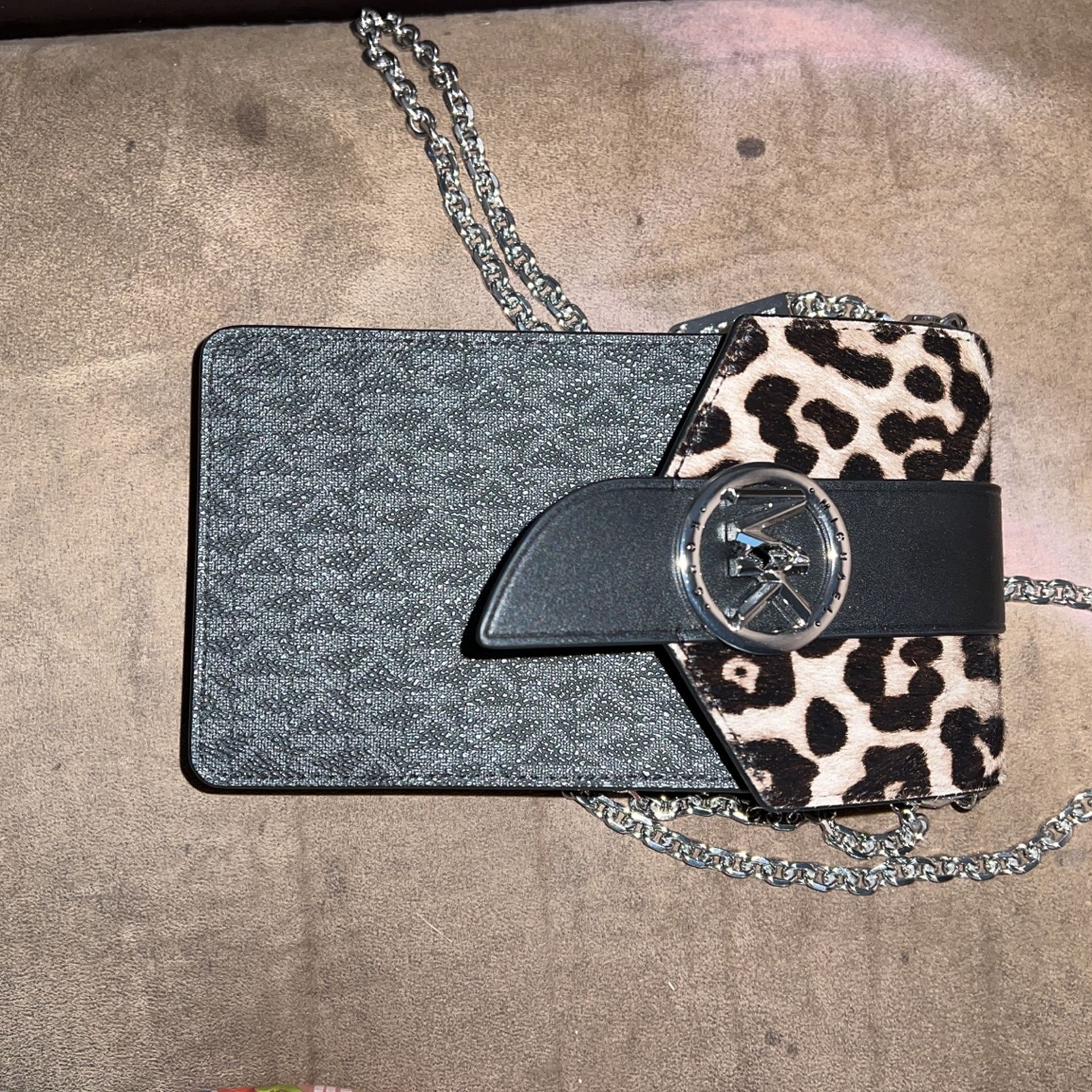 Bolsa Crossbody $30