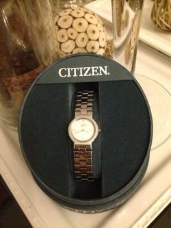 Very Nice silver Citizen Watch for Women