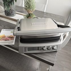 Cuisinart 6-in-1 Elite Griddler, Electric Grill, Griddle & Top Melt, 500°F Sear Function, GR-300WSP1