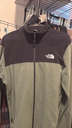 Men Northface zip up size Large