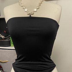 Black body suit pearl neck