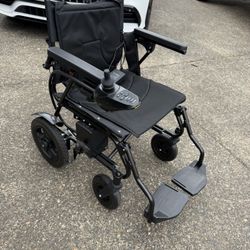 Electrics Wheelchair. Lightweight! 