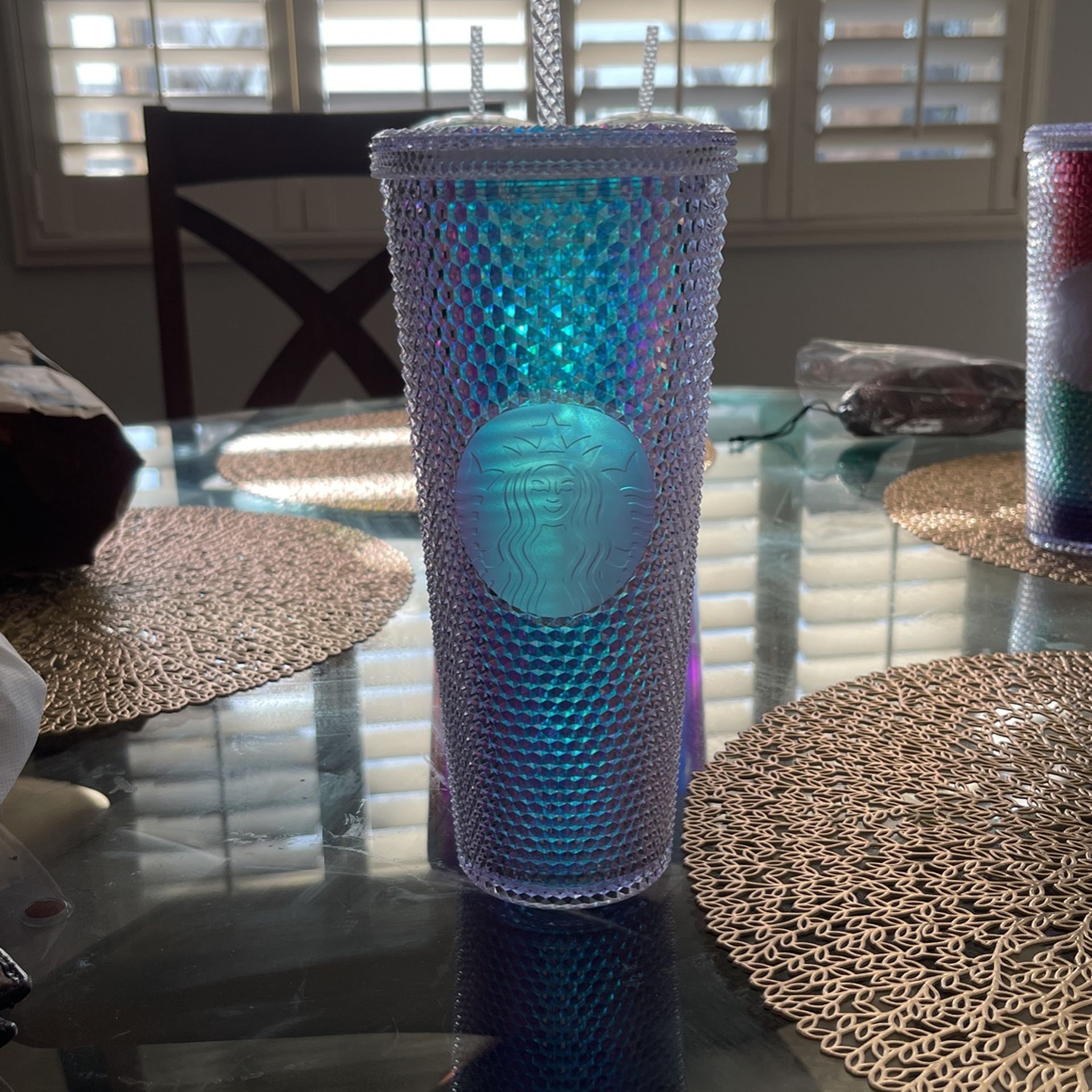 2018 ORIGINAL iridescent/Rainbow Unicorn studded tumbler