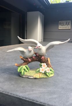 Figurines