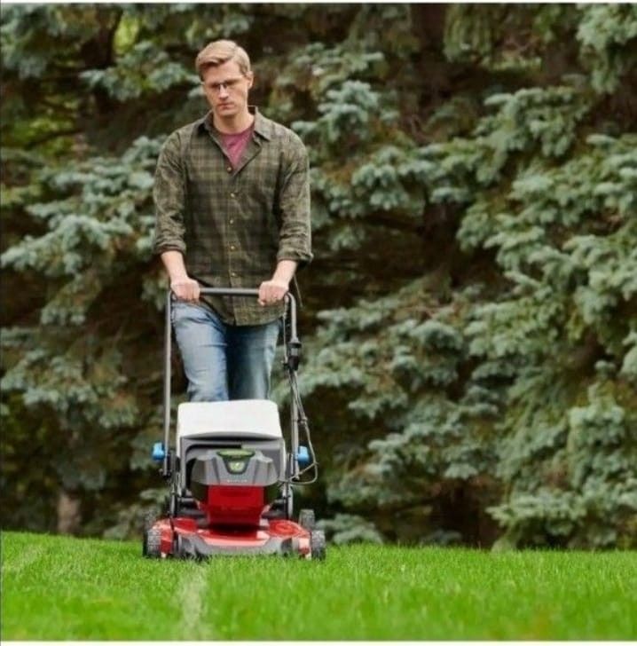 BATTERY WALK BEHIND PUSH LAWN MOWER (NO BATTERY)