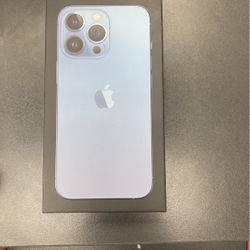 iPhone 13 