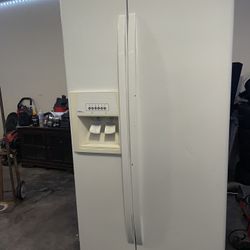 Whirlpool Refrigerator 350 OBO 