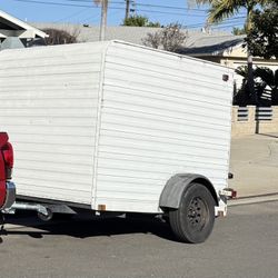 5x8’ Enclosed Trailer