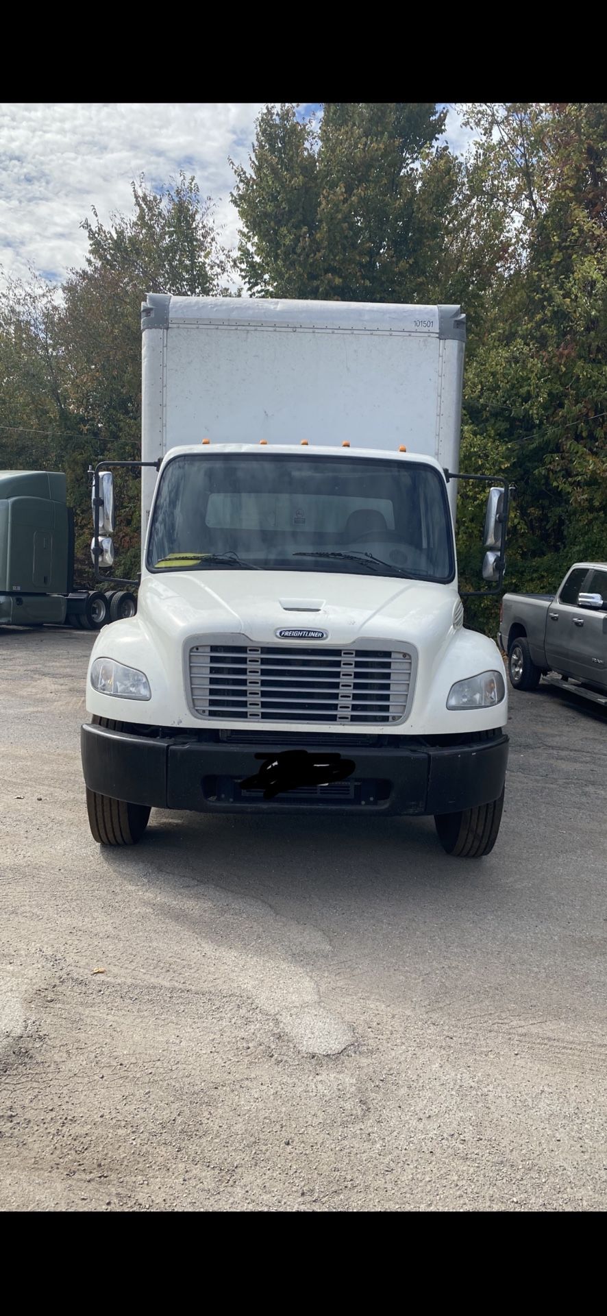 2015 Freightliner M2-106