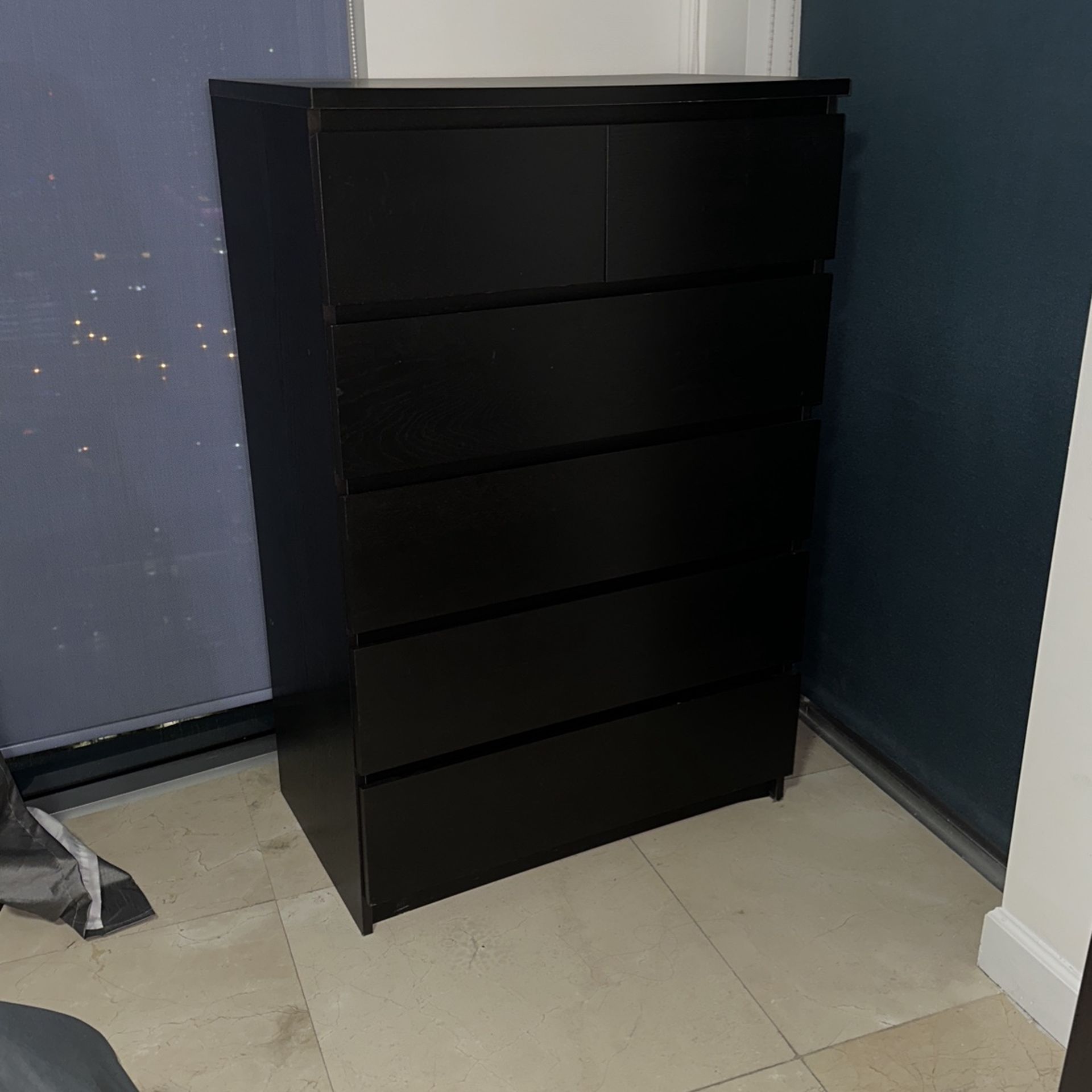 Black Dresser