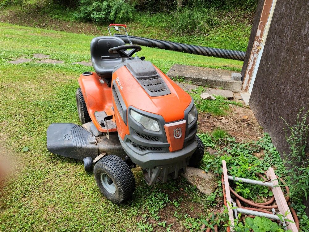 46 Inch Husqvarna