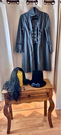 Bram Stoker Dracula costume