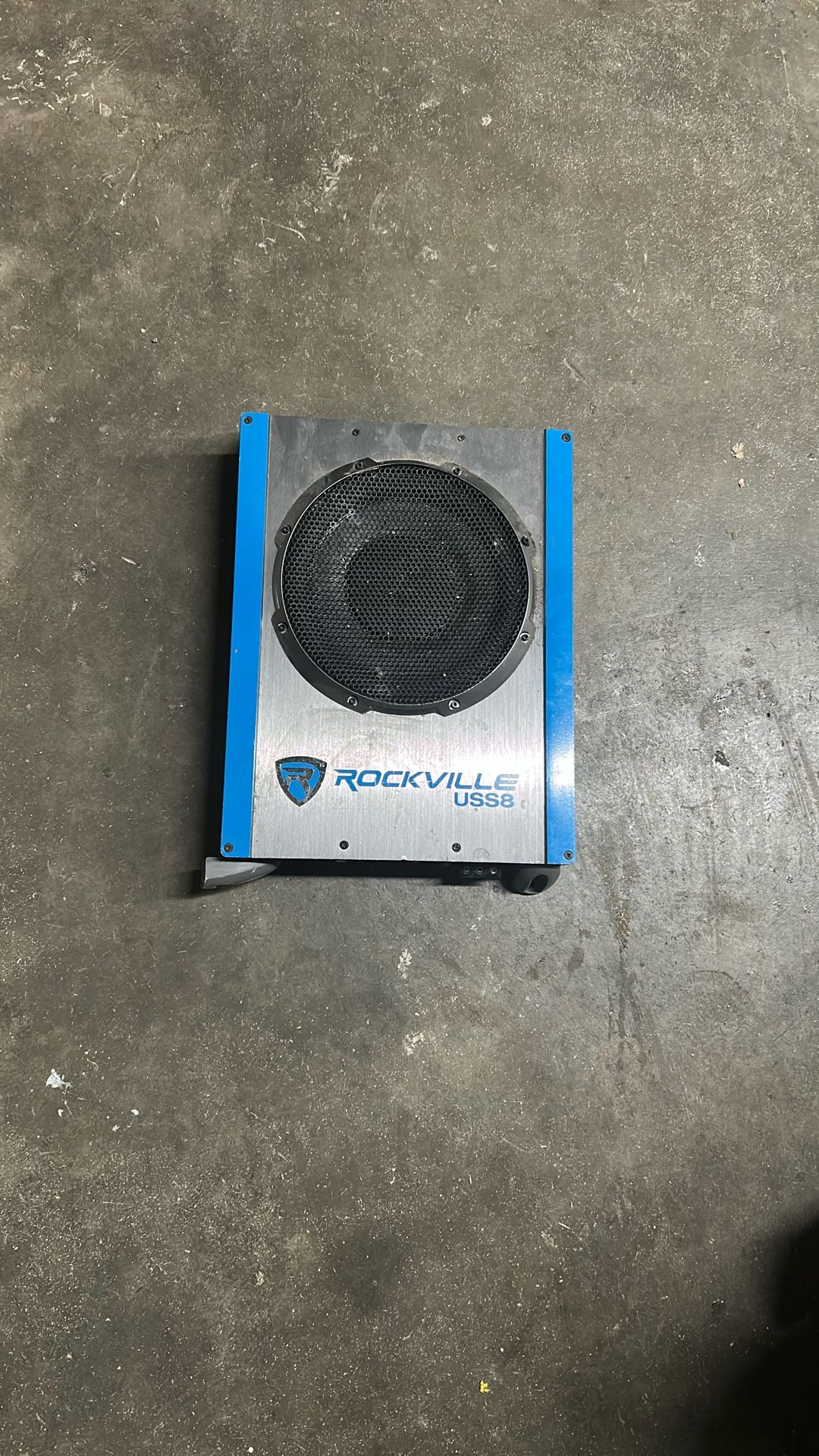 10 Inch Subwoofer And Amp