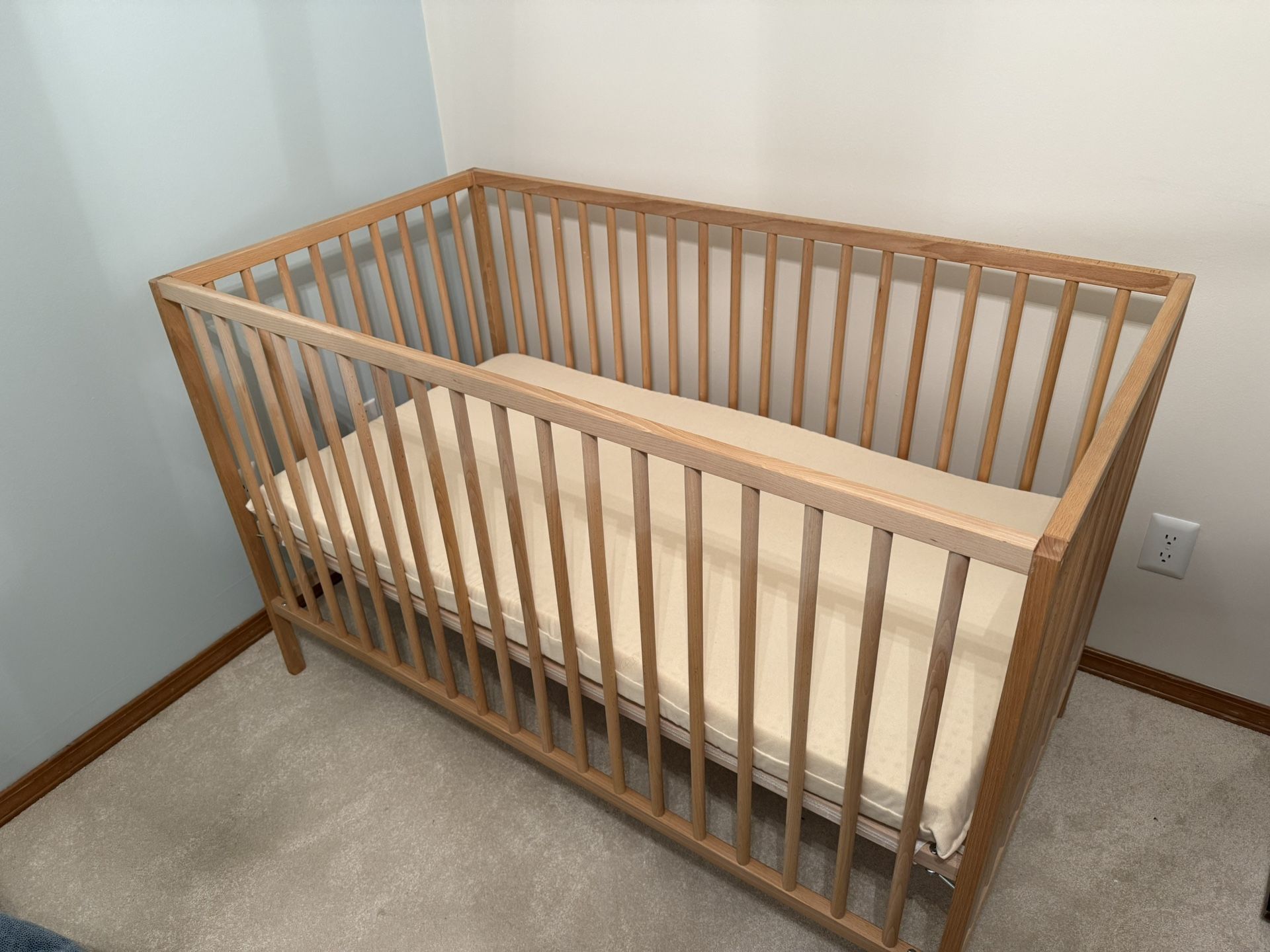 Baby Crib 