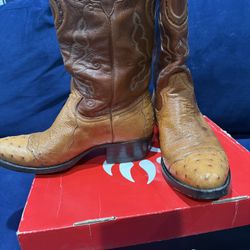 Botas