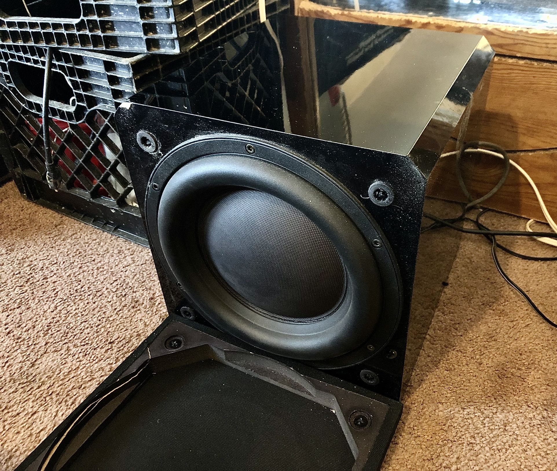 Velodyne HGS10BG 10” High Gain Servo Powered Subwoofer *WORKS PERFECTLY!!*