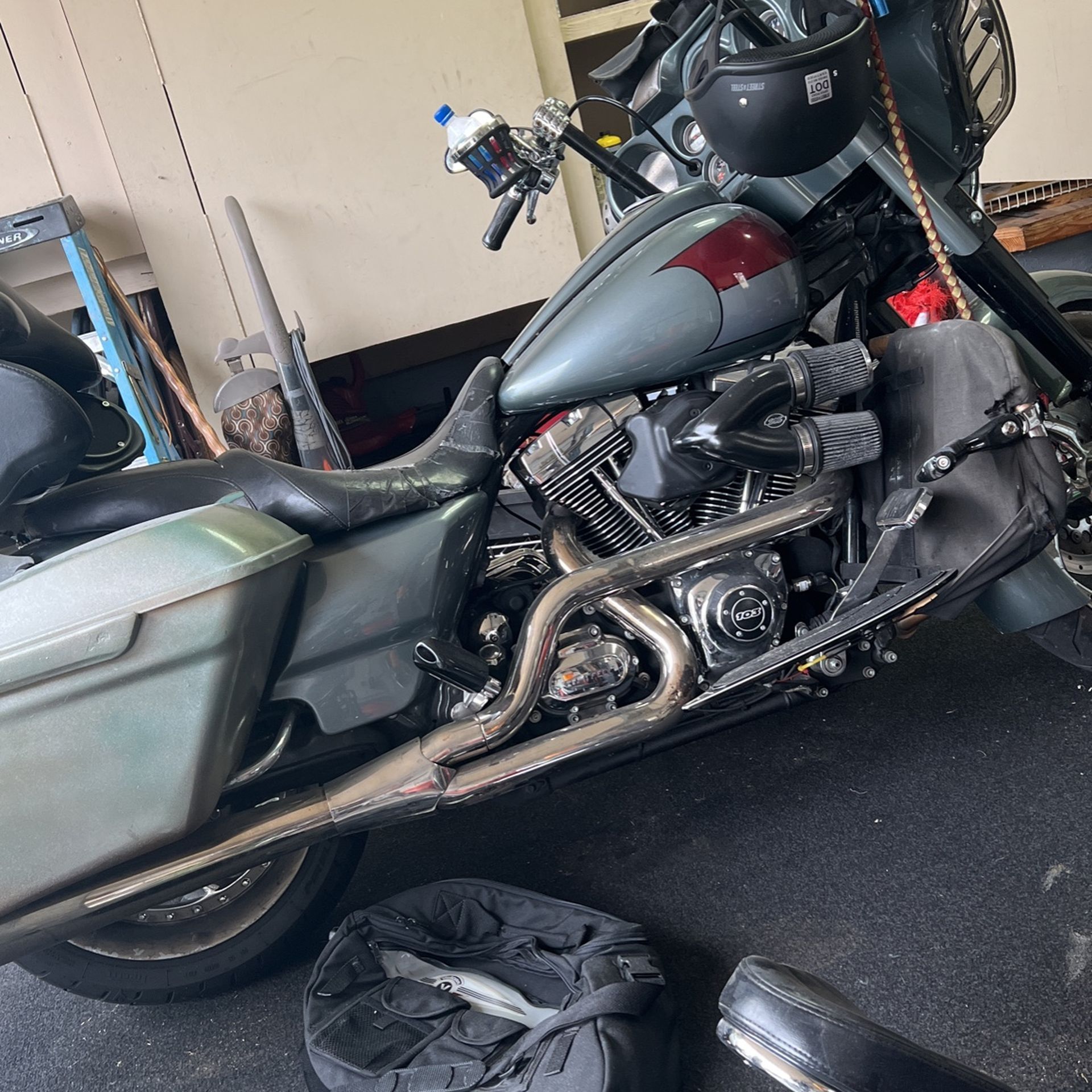 2009 Harley Street glide special