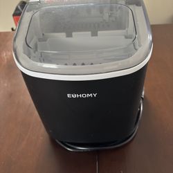 Small Ice Maker