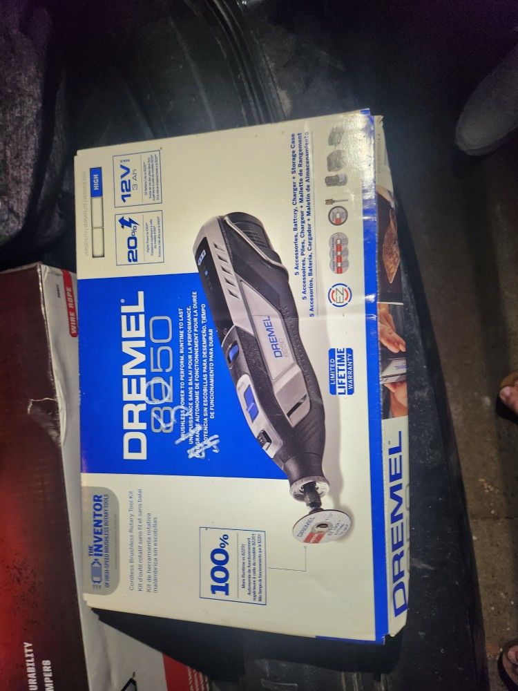 DREMEL 8250 KIT