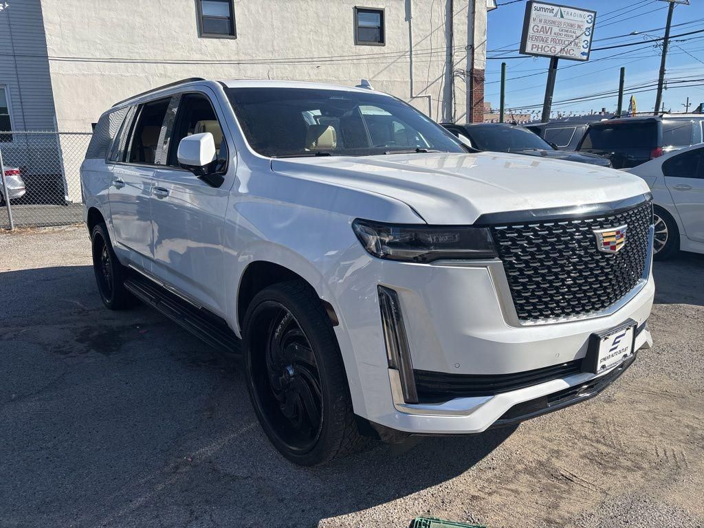 2022 Cadillac Escalade ESV