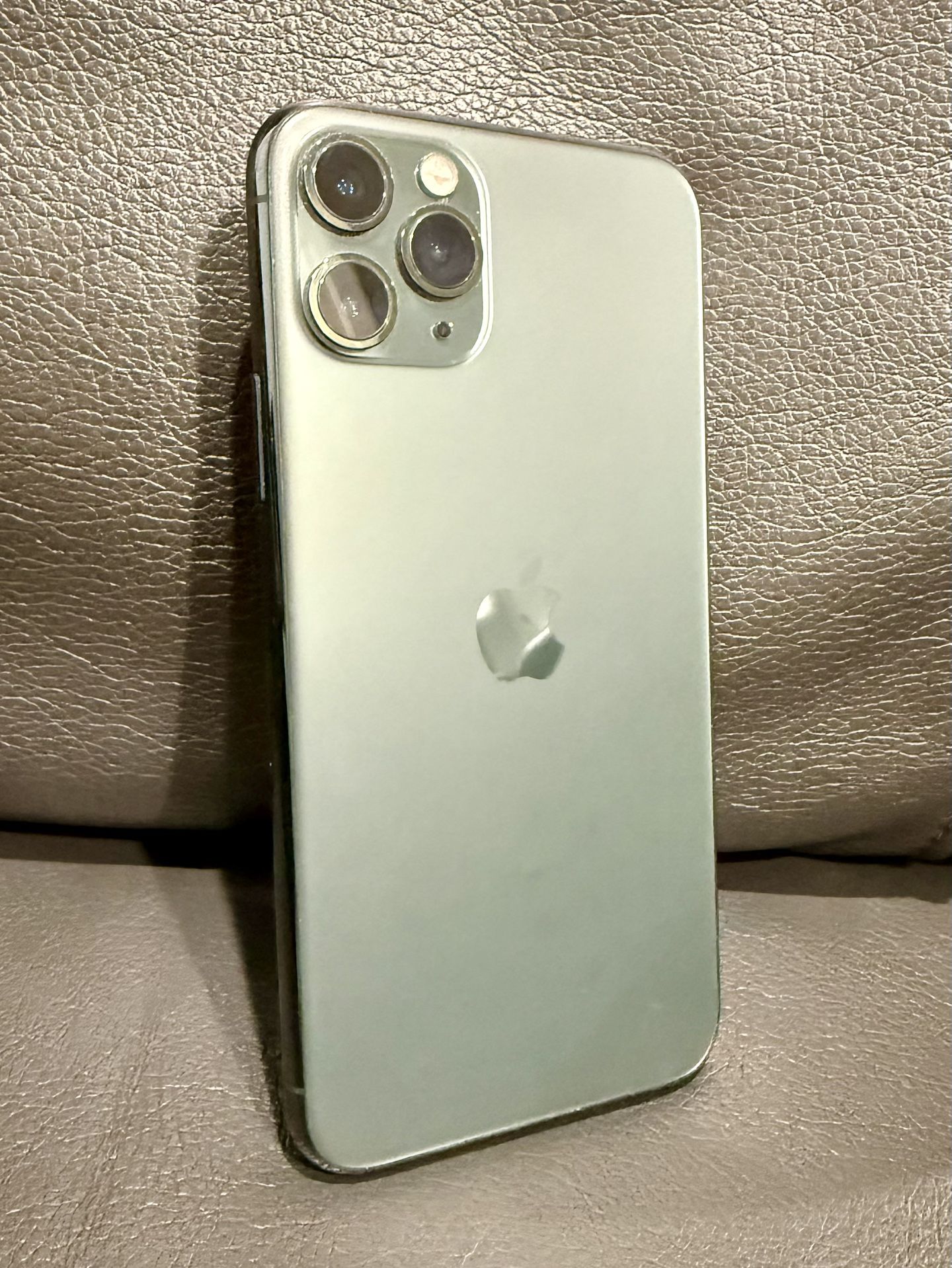 iPhone 11 Pro 256mb Forest Green Verizon Only