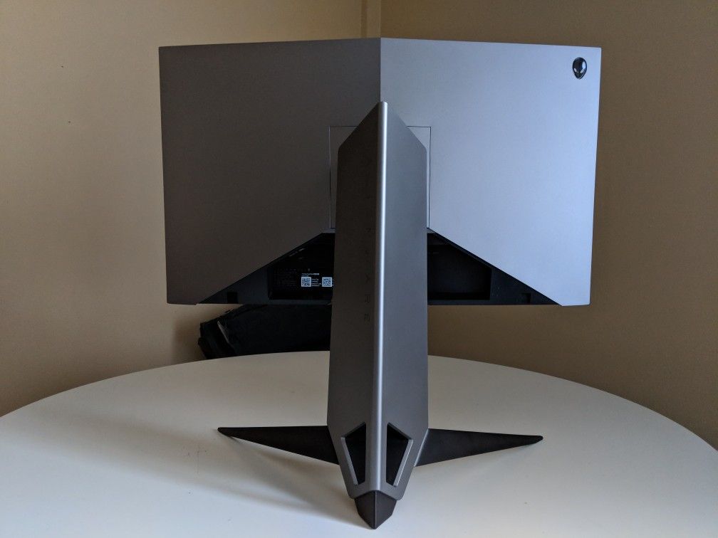 Alienware's latest gaming monitors offer up to 360Hz refresh rates & a  slide-out headset stand - Gizmochina