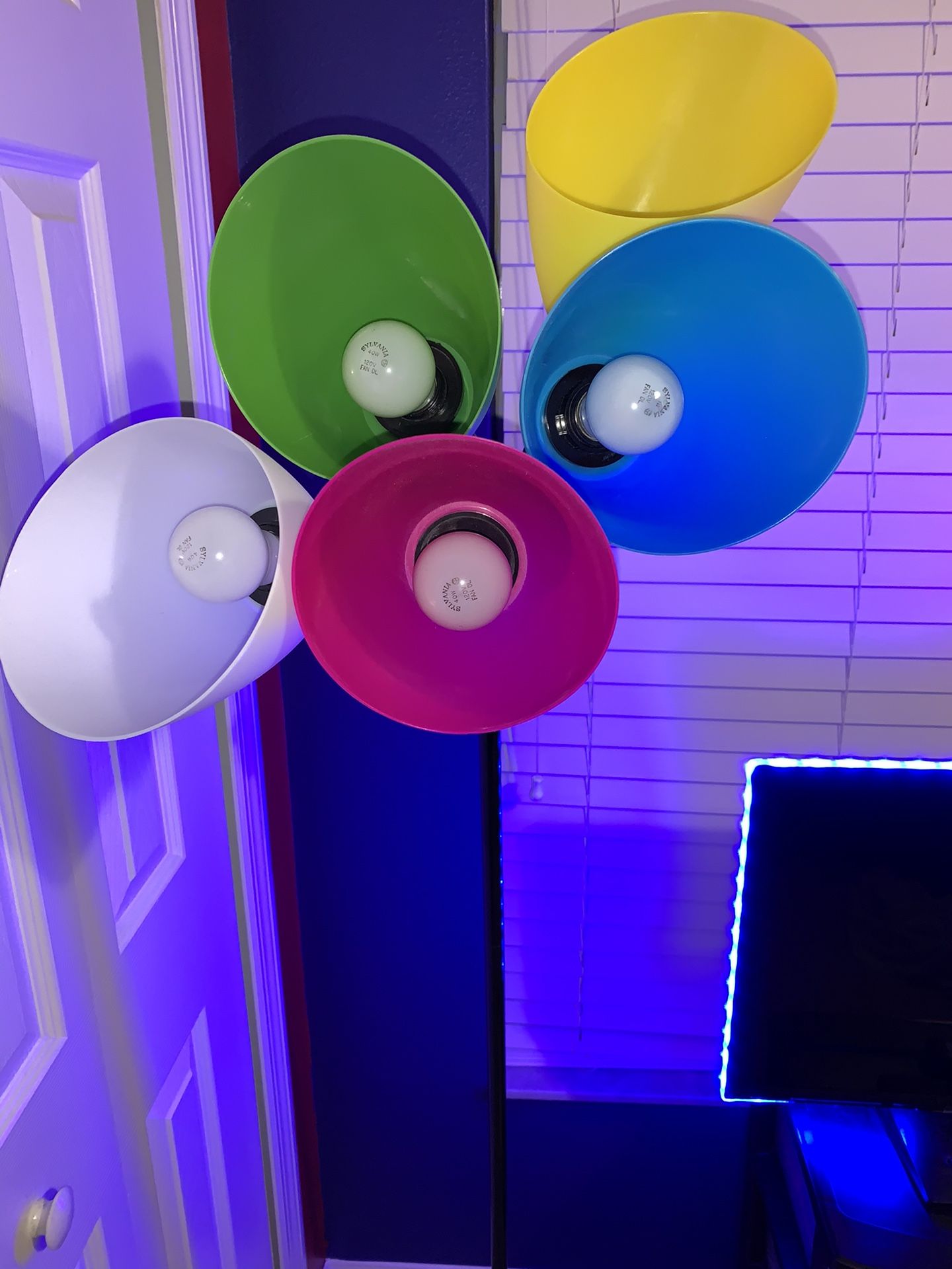 Colored lamp