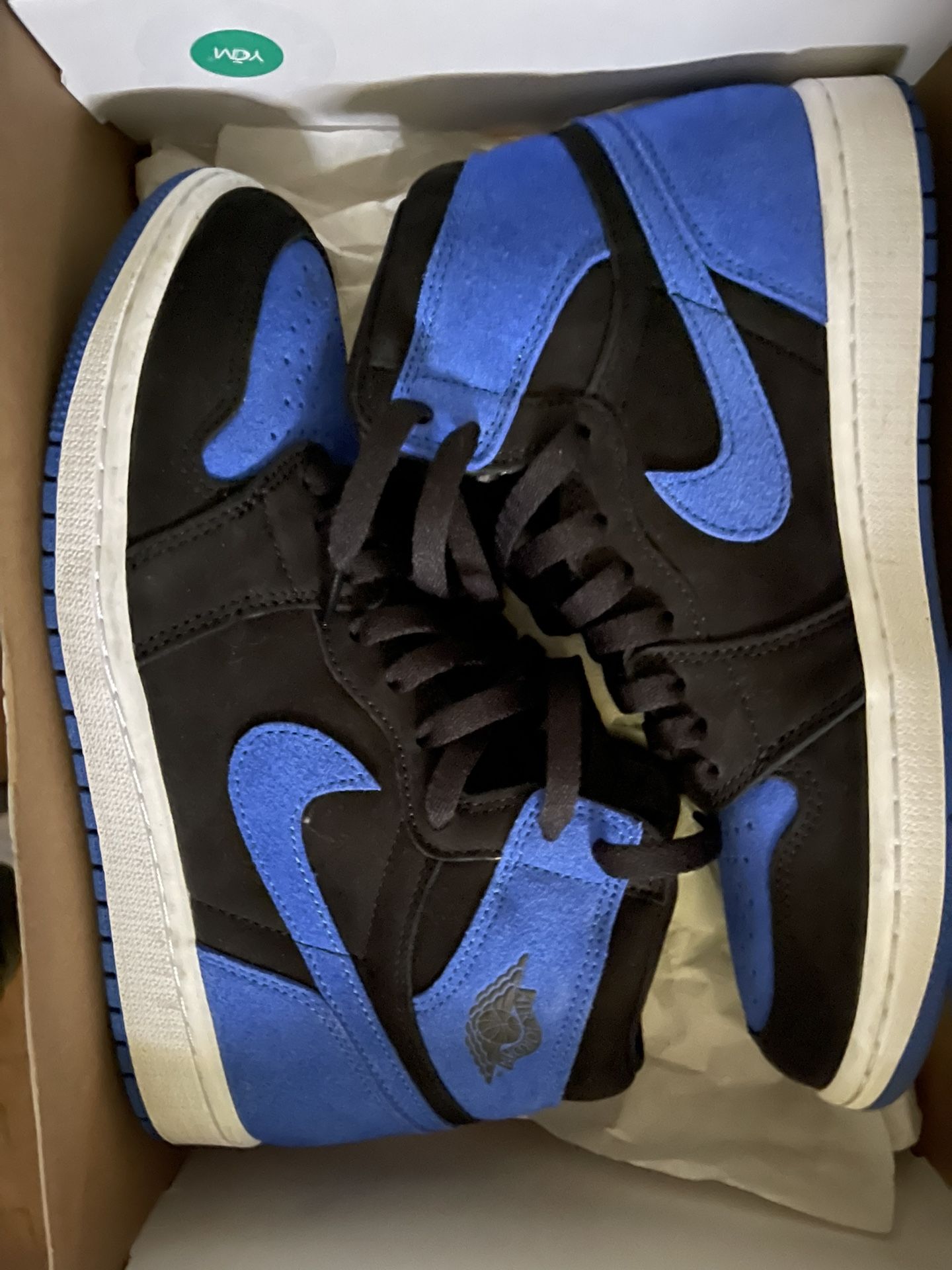 Jordan 1 “reimagined Royals”