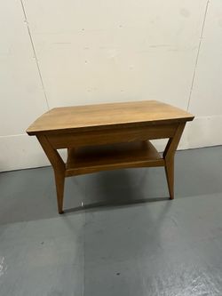 Mid century Mersman side table  near Burbank Airport