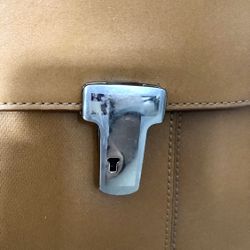 Tumi 2952T Formula T Turbo Compartment Briefcase Bag Full Grain/Embossed Leather