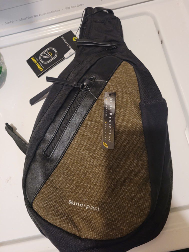 Sherpani Anti Theft Sling Backpack 