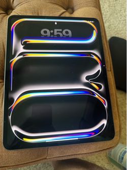 iPad Pro 13” M5 Chip 256gb WiFi +Cellular  fully unlocked