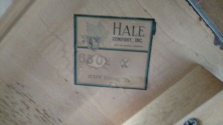 Hale table with leaf