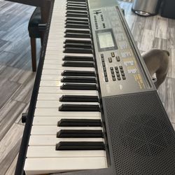 Casio Keyboard & Stand