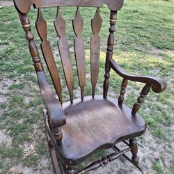 Rocking Chair 