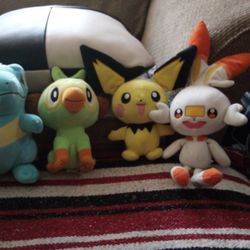 POK'EMON BY - NINTENDO ( 1 PICHU)(2 NiNIKY ) ( 3 TOTODILE ) ( 4 GROOKEY ) (  PICHU )                                                             