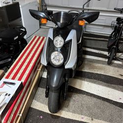 2015 Yamaha Zuma 125 Four Stroke 