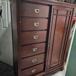 Armoire Dresser
