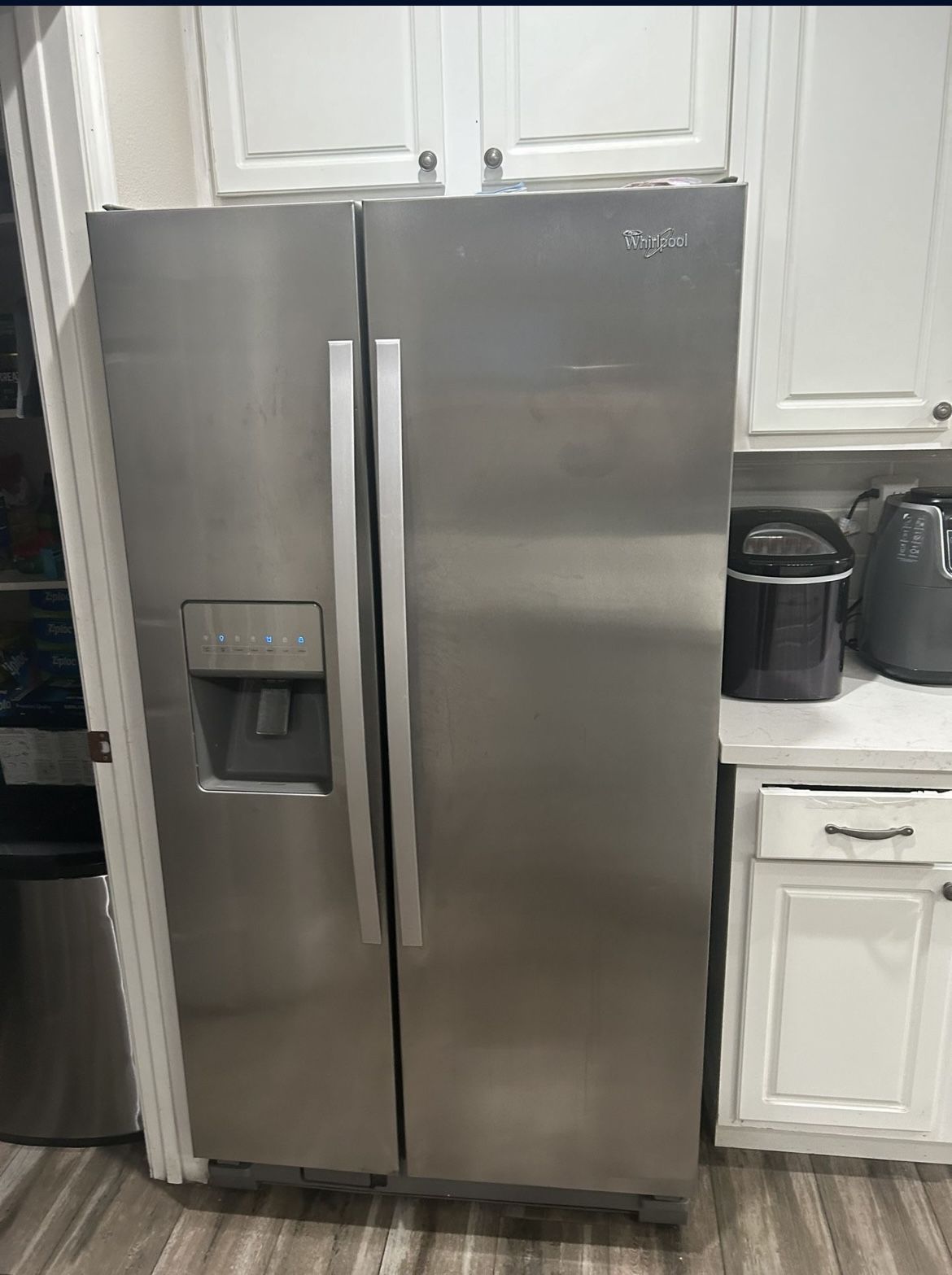 Whirlpool refrigerator