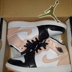 Jordan 1 Mid "Arctic Orange", sz 5y