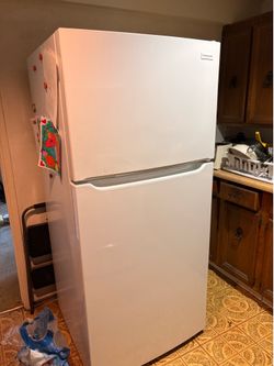 Frigidaire refrigerator