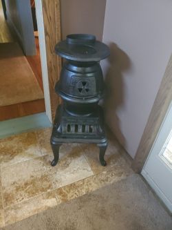 Atlanta  Stove Works #60 Pot Belly Stove 