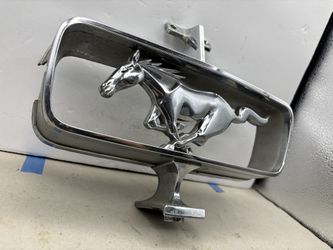1965 Ford Mustang Center Grille running Horse OEM 