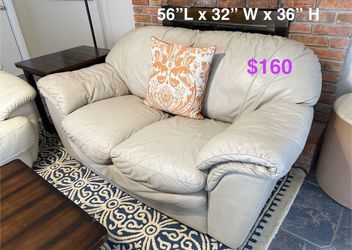 Beige Leather Coach/ Sofa/loveseat