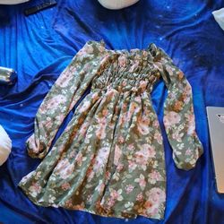 Multiple color long sleeve dress