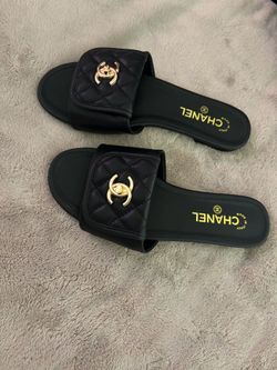 Chanel slides