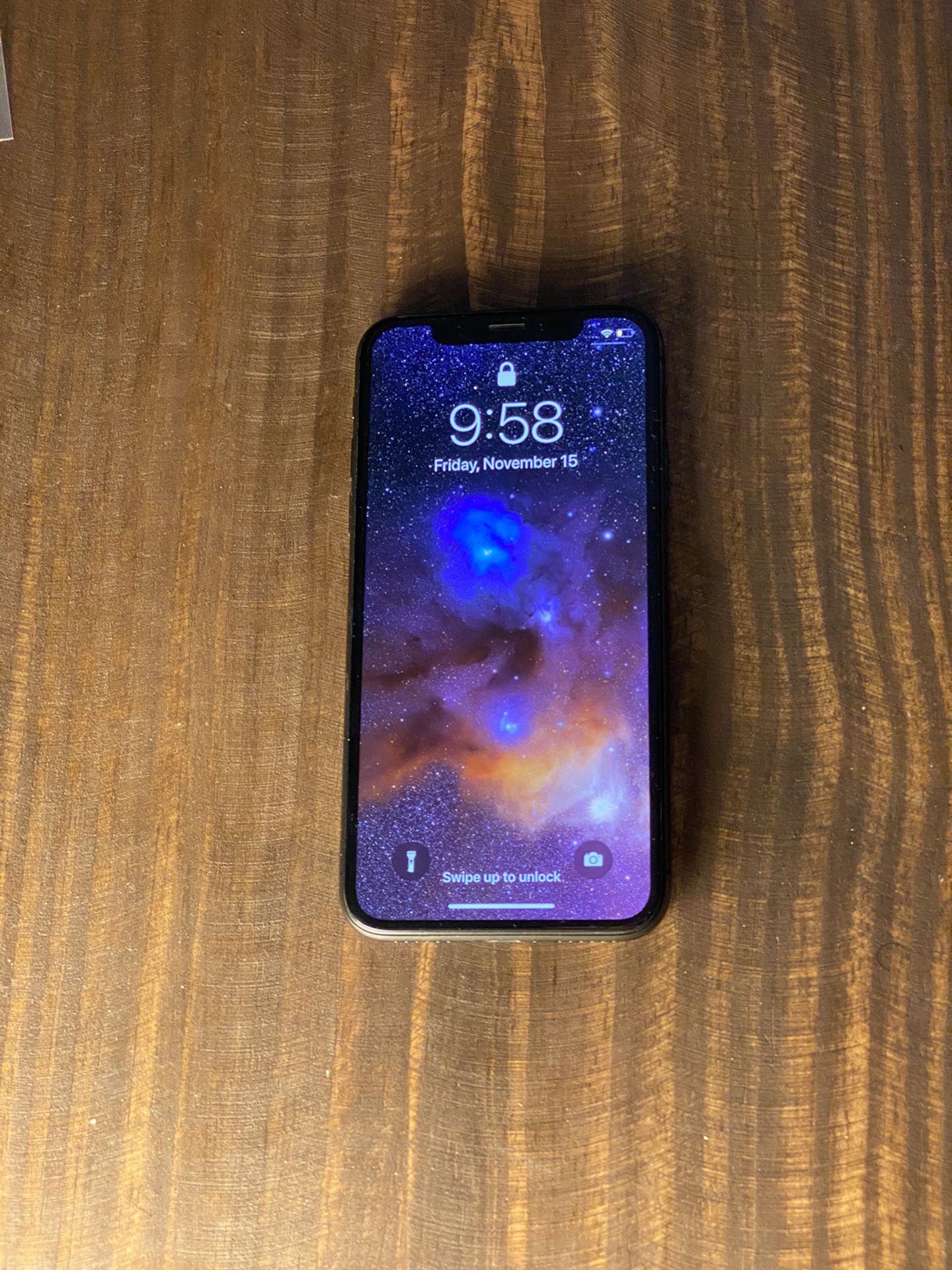 iPhone X - 64GB - Unlocked. Like new. Cases included